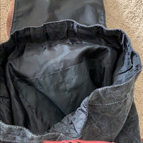 Canvas Backpack - Picture 2 of 4